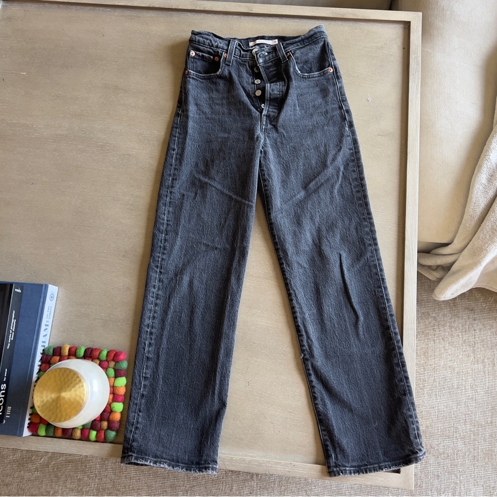 Levi’s ribcage straight Jean